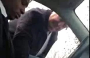 XXX ფერმკრთალი დედოფალი რასებს შორის, up