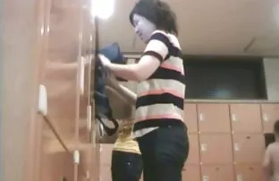 XXX პირში აღება მელონსტიტუტი